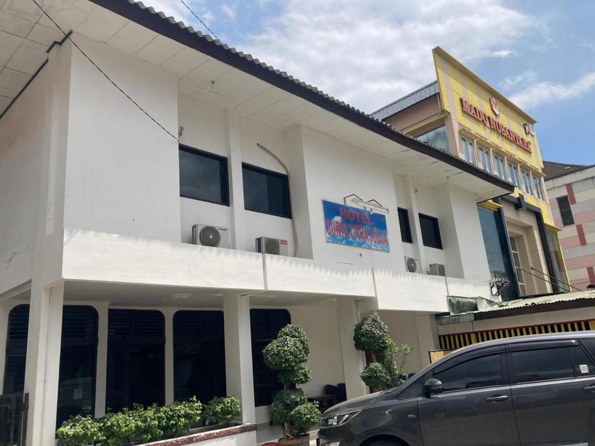 Hotel Surya Citra Jogja A Mitra Reddoorz Джок'якарта Екстер'єр фото