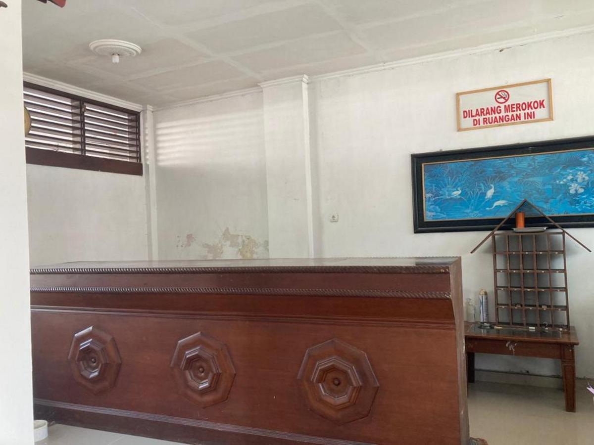 Hotel Surya Citra Jogja A Mitra Reddoorz Джок'якарта Екстер'єр фото